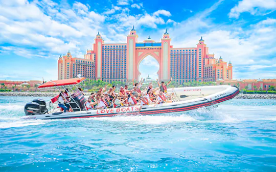 90-Minute Dubai Premium Speedboat Tour