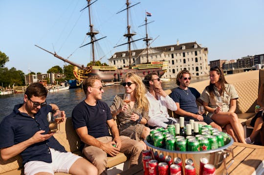 Croisière sur les canaux passant par les points forts d'Amsterdam et les curiosités locales