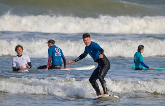 Cours de surf en groupe au Cap