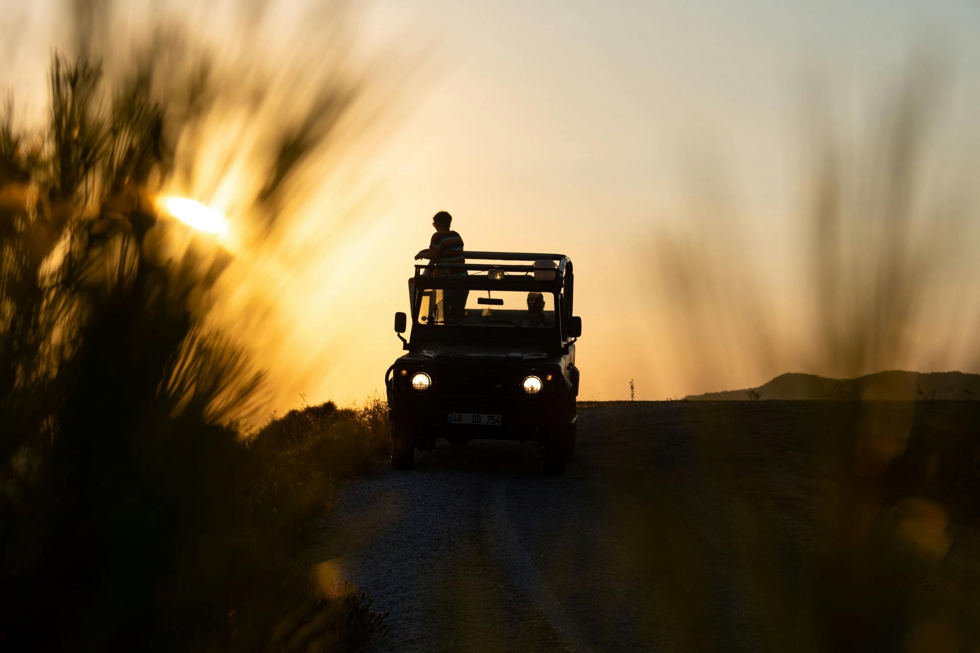 Visite guidée en 4x4 des collines de Monchique en soirée avec dîner