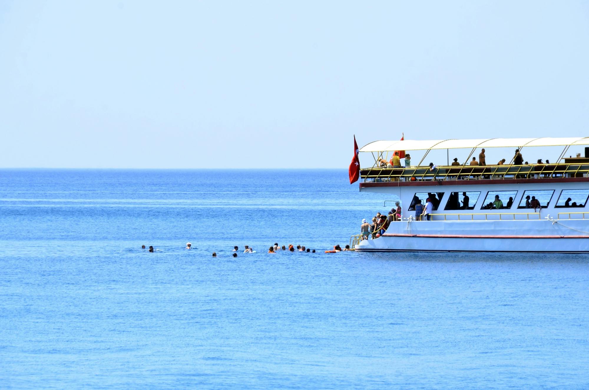 Antalya Waterfalls Boat Cruise