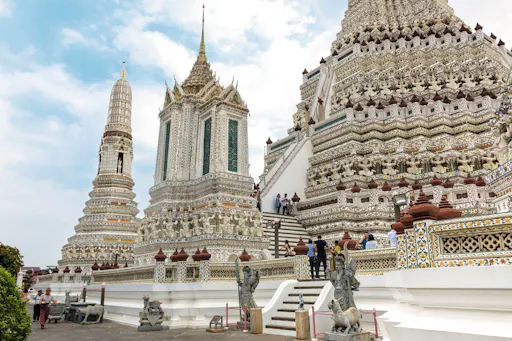 Full Day Bangkok Canal Tour with Wat Arun and Chinatown From Hua Hin
