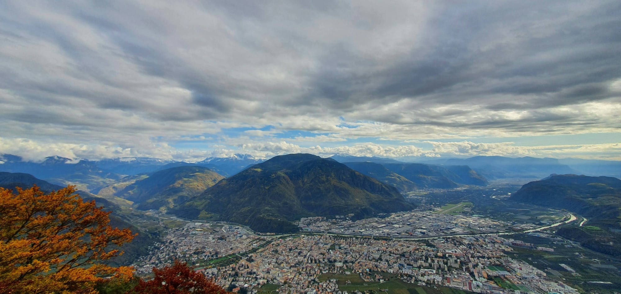 Recorrido por Bolzano y Renon con paseo panorámico en tren