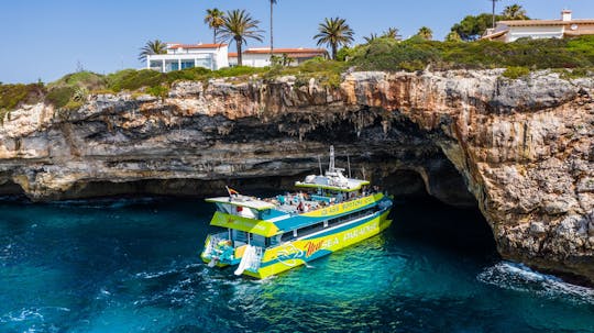 Gita panoramica in barca da Cala Millor con soste facoltative per nuotare