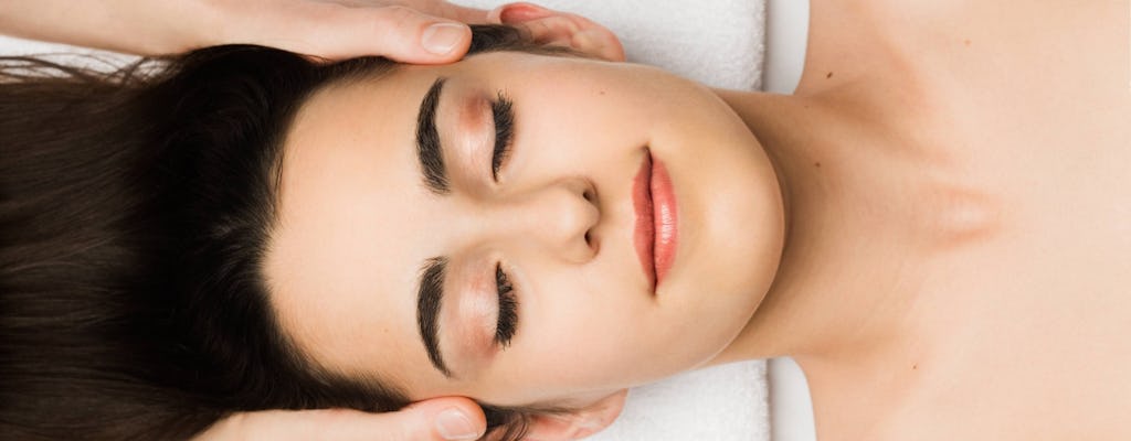 Acceso Premium al Spa Caldea con Masaje Tradicional