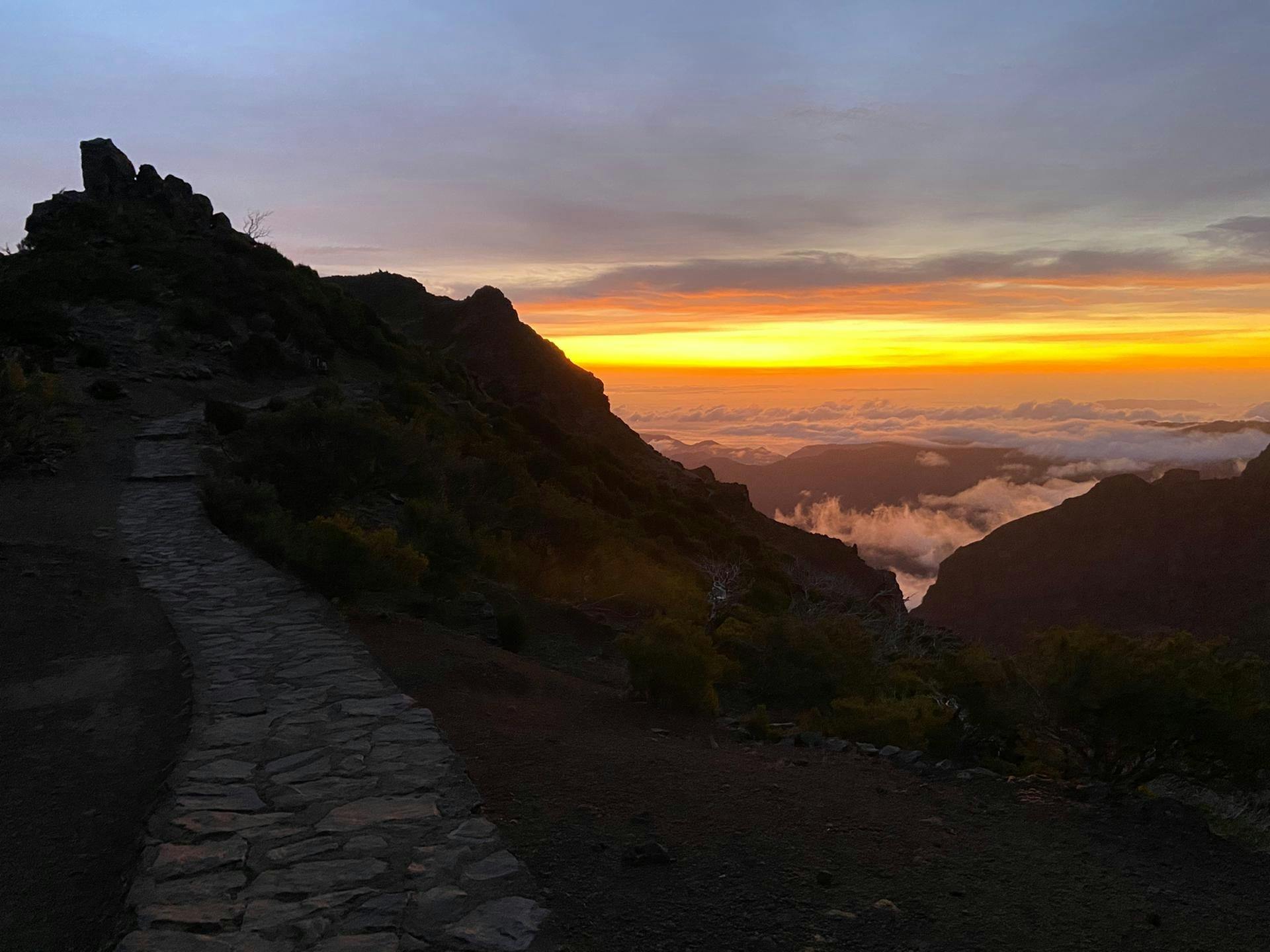 Traslado en autobús entre Pico do Areeiro y Pico Ruivo