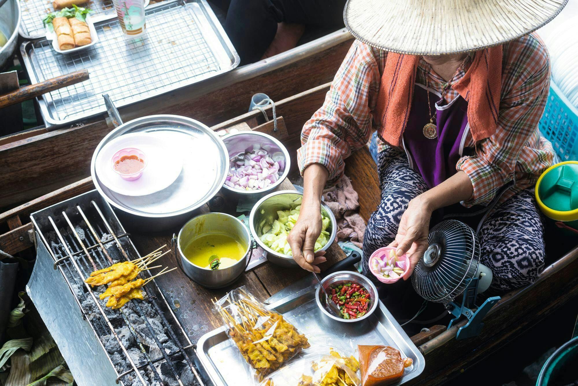 Damnoen Saduak Floating Market Small Group Tour