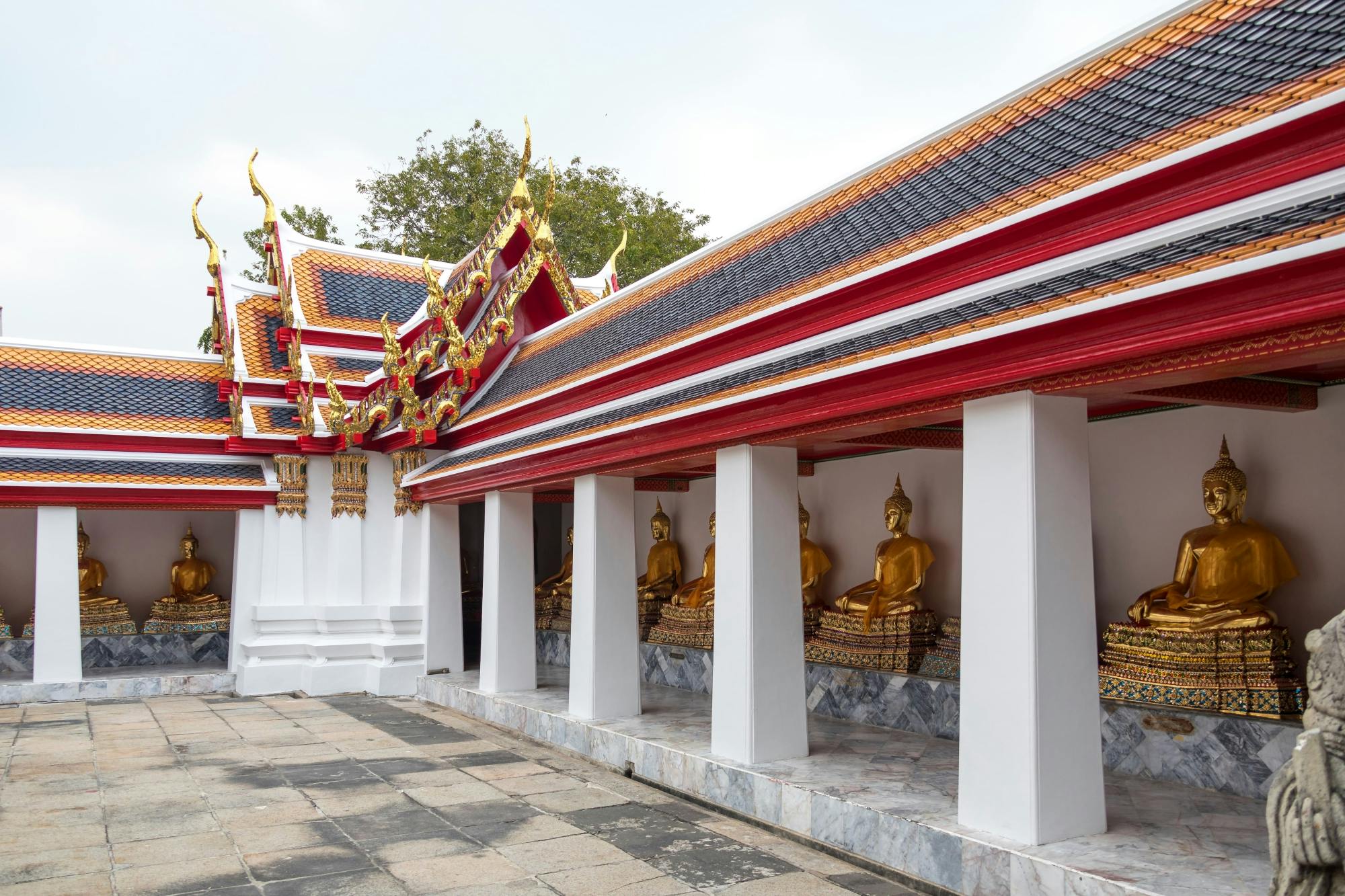 Royal Grand Palace and Bangkok Temples Small Group Tour