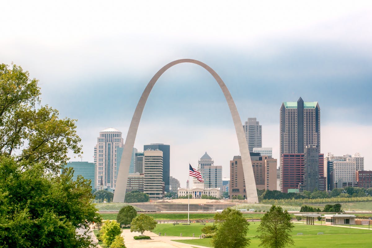Zelf begeleide audiotour in app om St. Louis te ontdekken