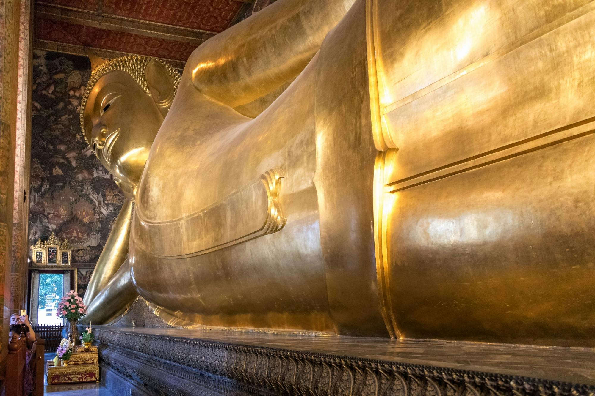 Bangkok Temples Small Group Tour