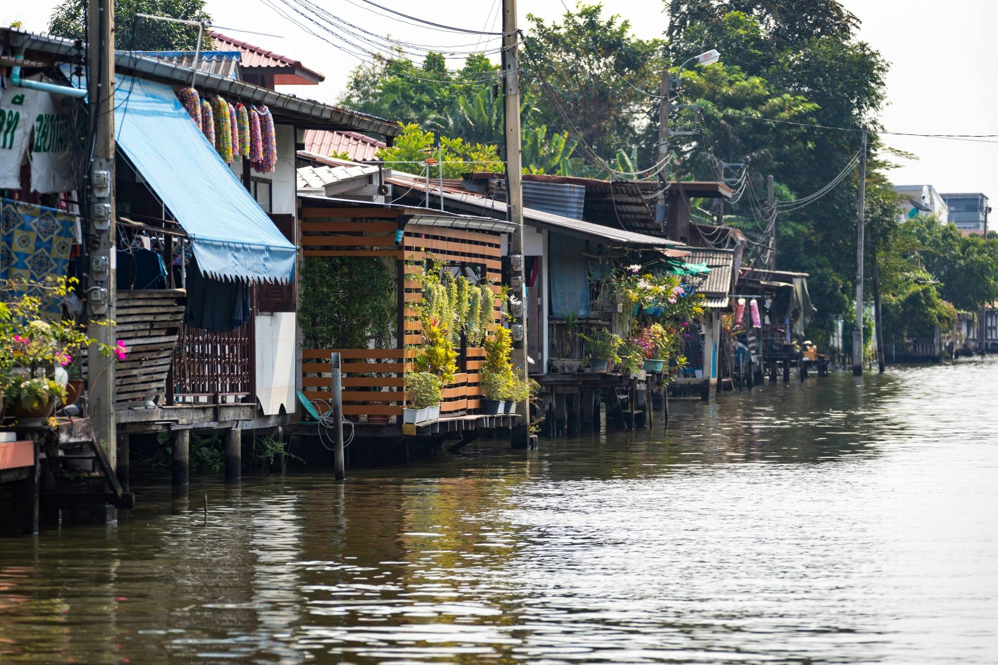 Bangkok Canals & Wat Arun Small Group Tour