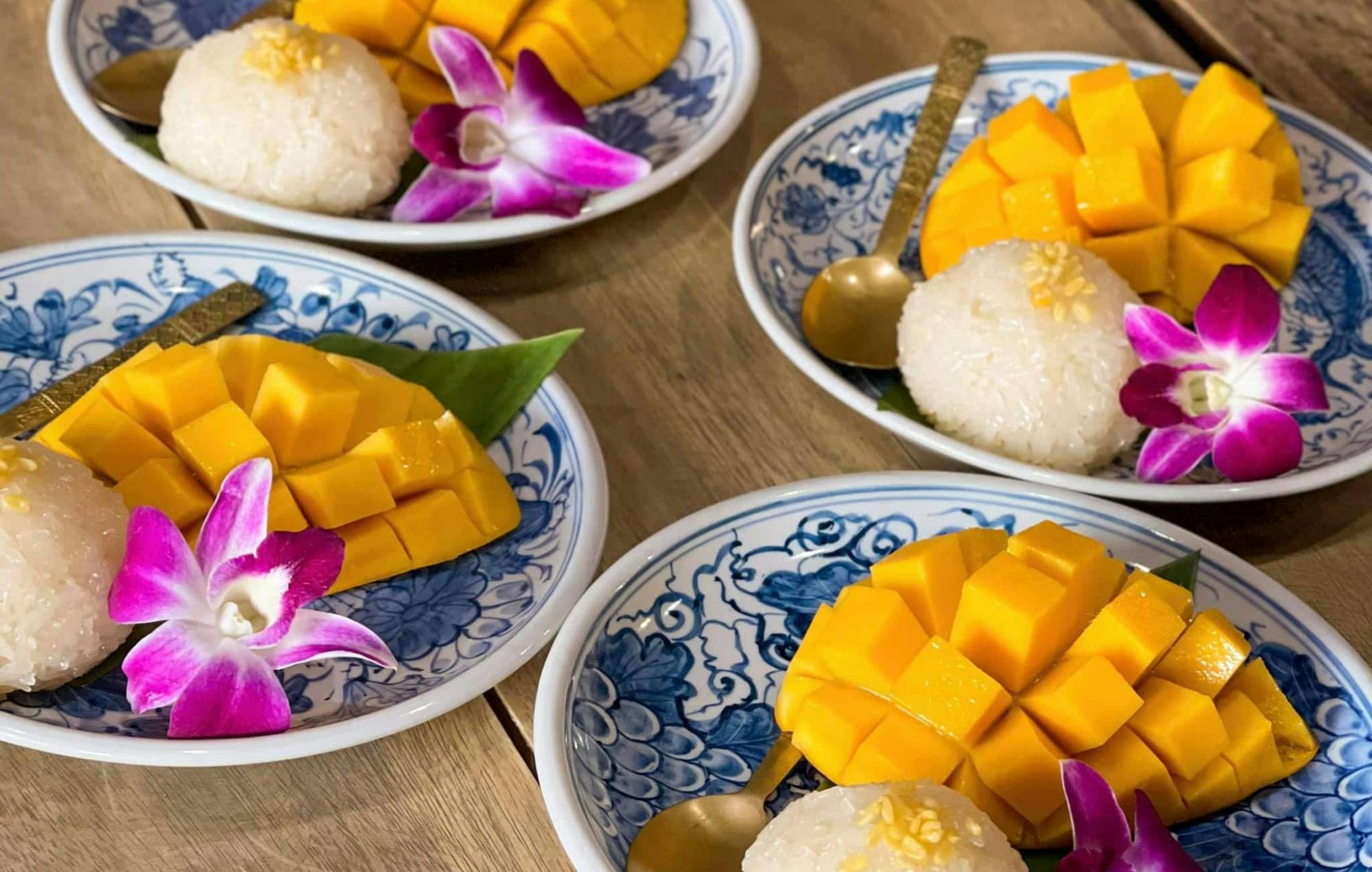 Half-day Bangkok Sabieng Cooking Lesson with Meeting Point