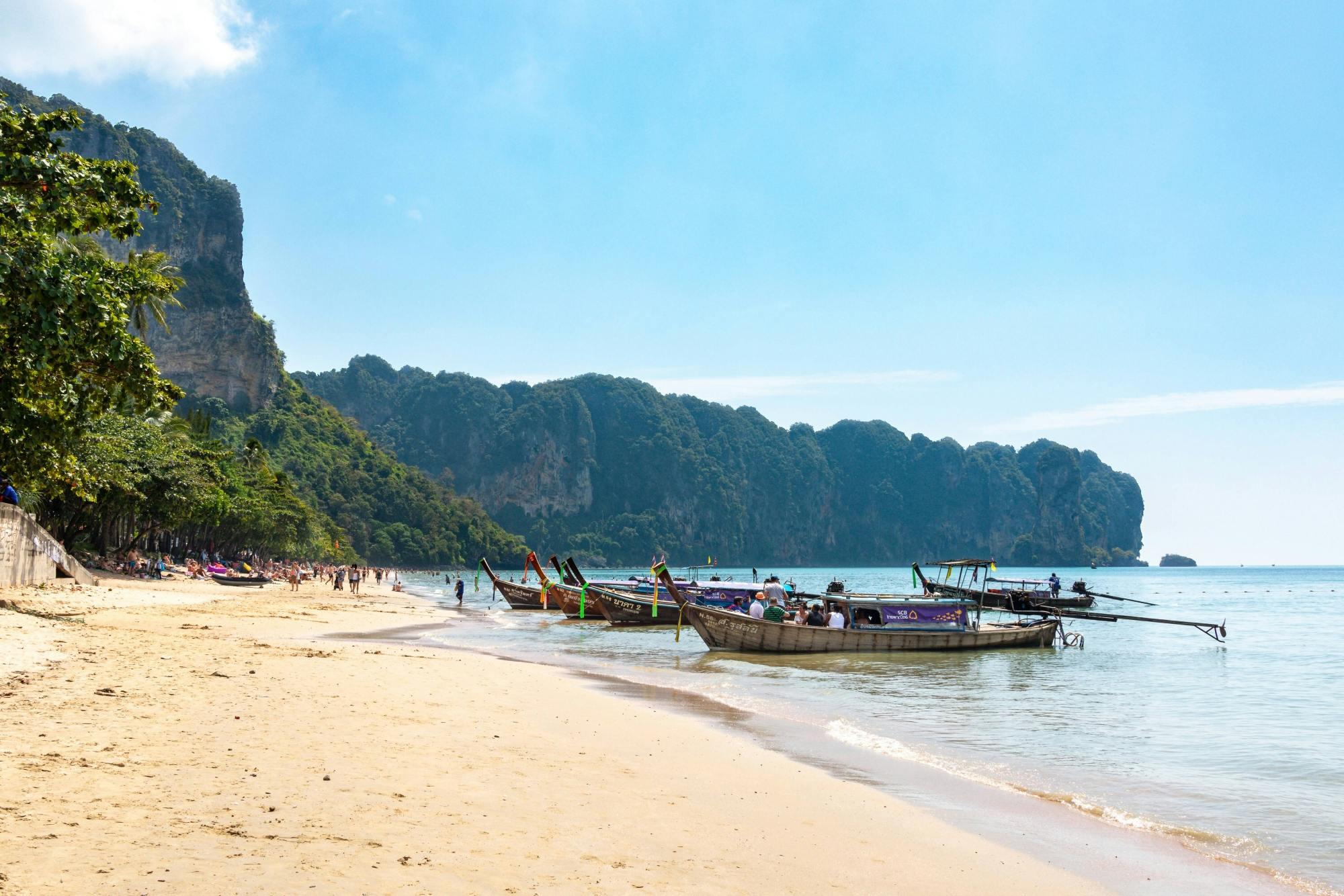 Pattaya Panoramic and Coral Island by Speedboat from Bangkok