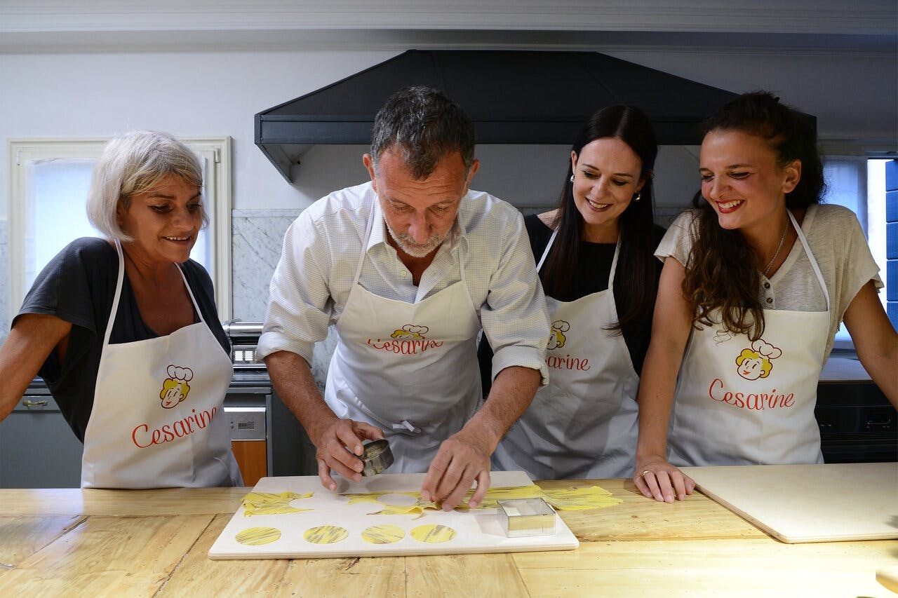 Clase de cocina italiana: pasta y tiramisú en Venecia