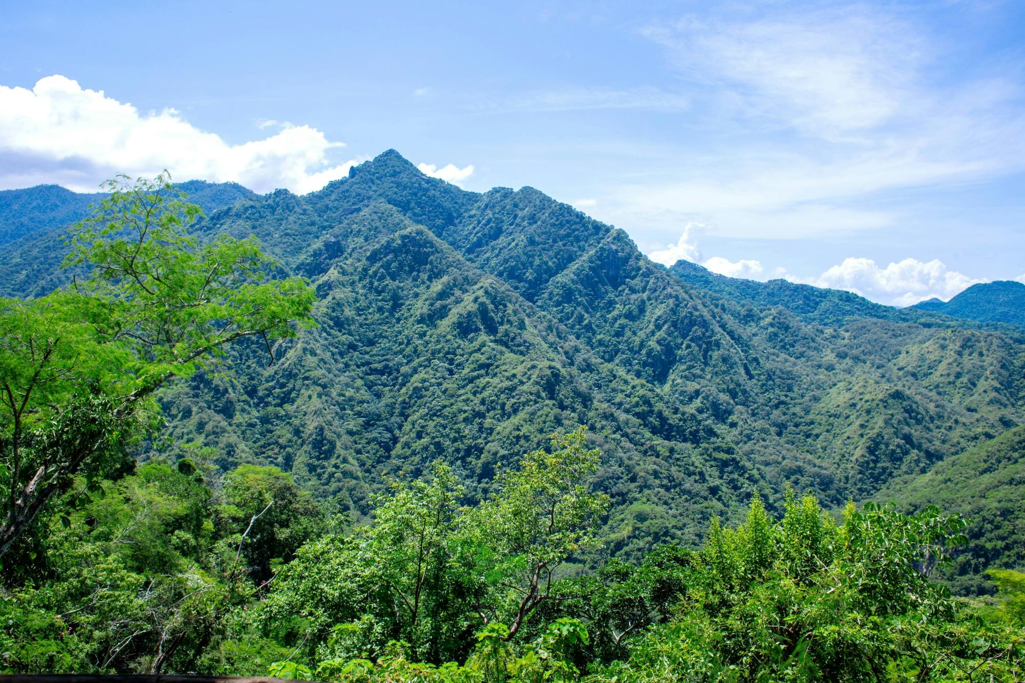 Sierra Madre & Jorullo Point Hiking Tour