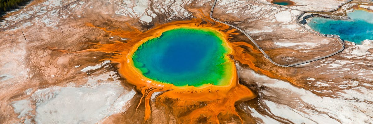 Recorrido a pie con audioguía autoguiado por Grand Prismatic