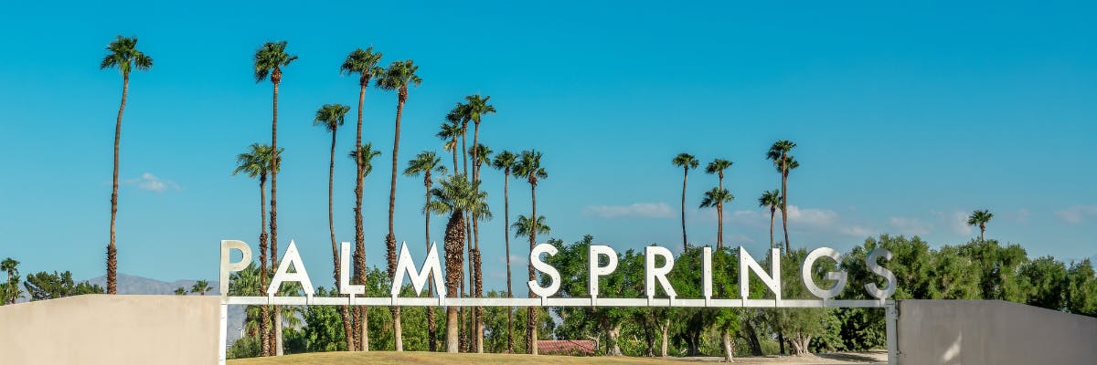 Recorrido en coche guiado por la ciudad y el desierto de Palm Springs mediante una aplicación