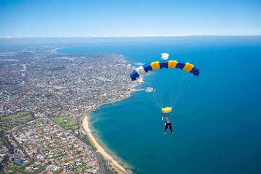 Salto en paracaídas en Melbourne entre semana hasta 15.000 pies