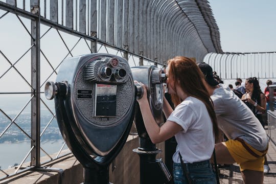 Empire State Building Guided Tour with Observation Deck Access