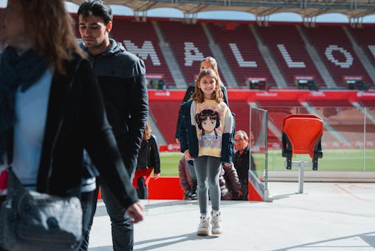 RCD Mallorca Son Moix Stadium z przewodnikiem