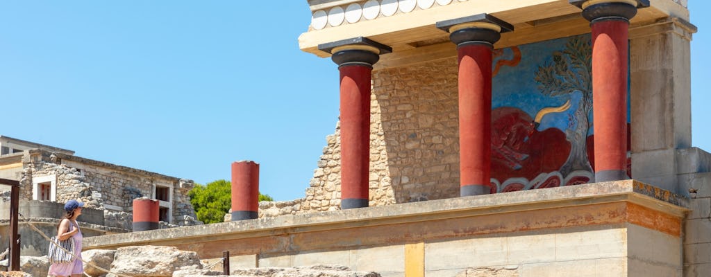 Full-day tour of Crete’s historic Knossos Palace and Heraklion