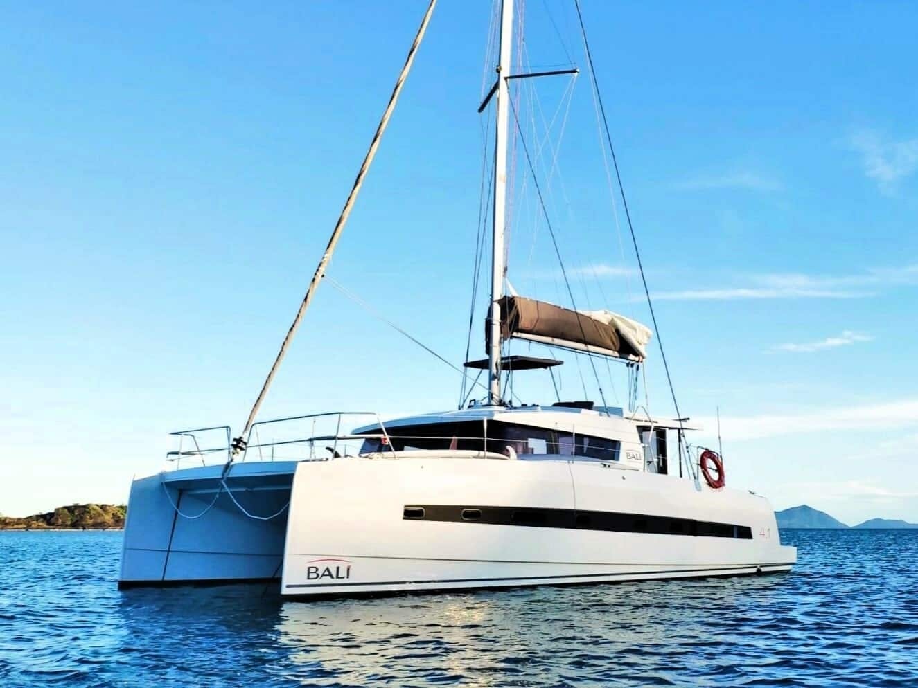 Luxury Catamaran cruise in Panormos