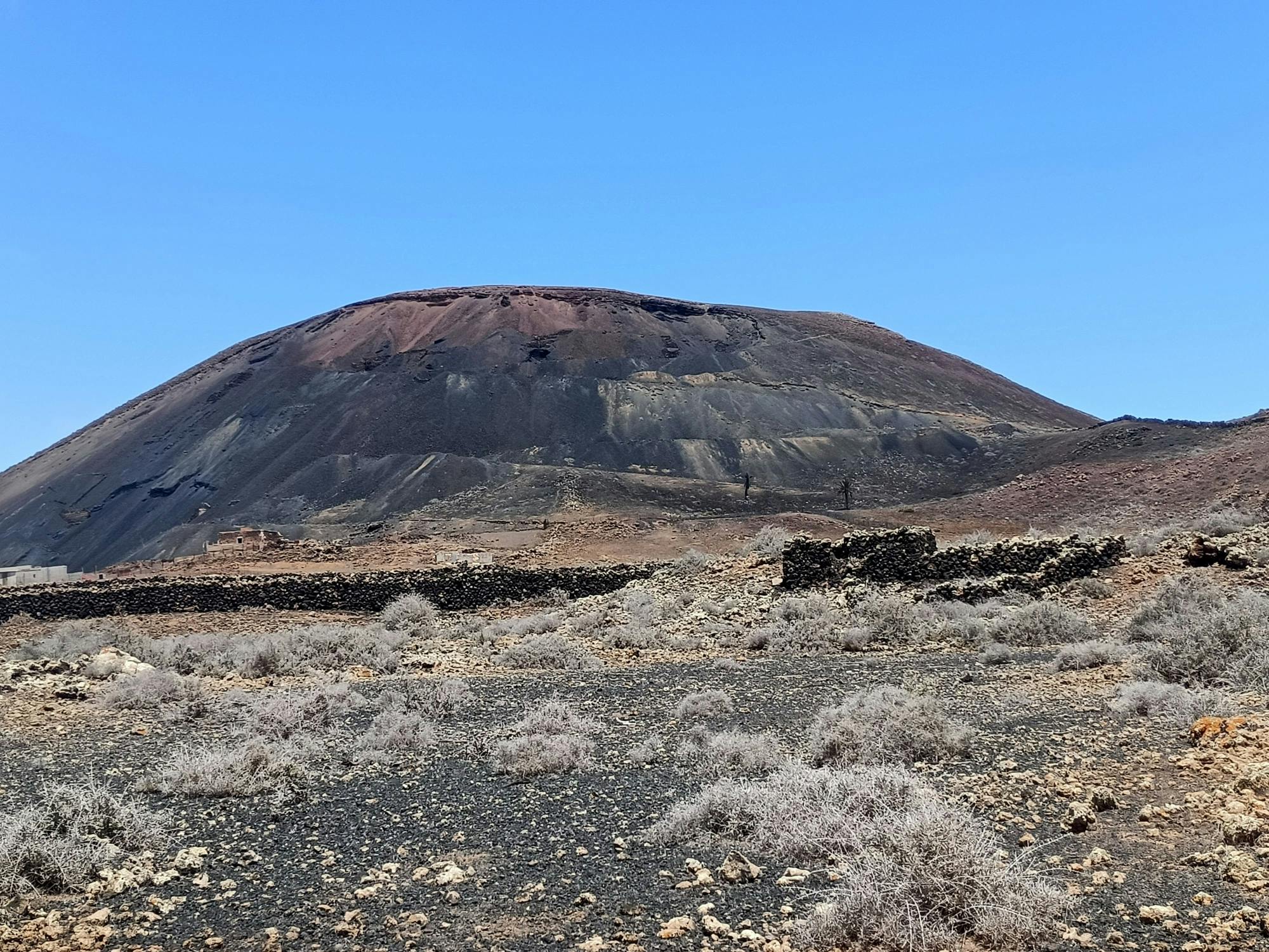 Volcano Arena Hiking Tour