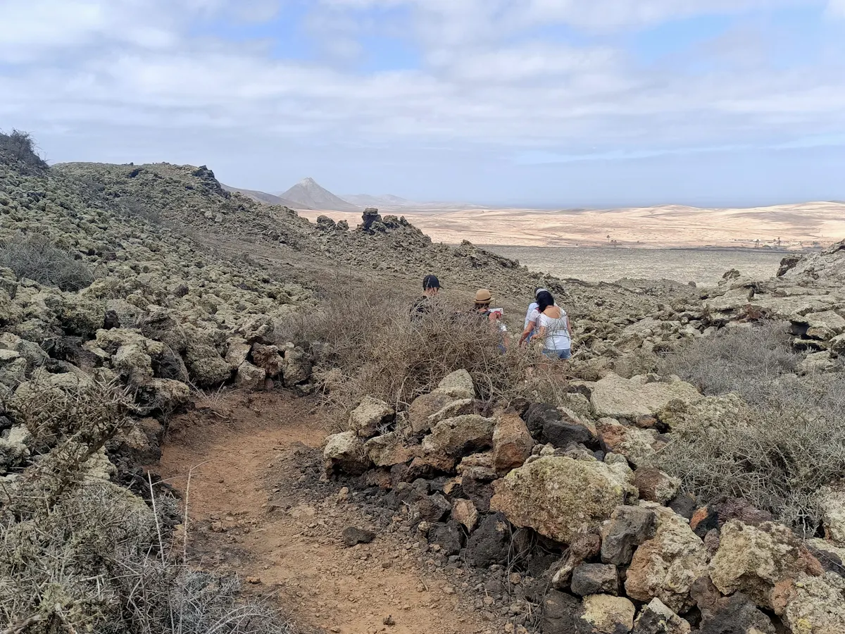Volcano Arena Hiking Tour