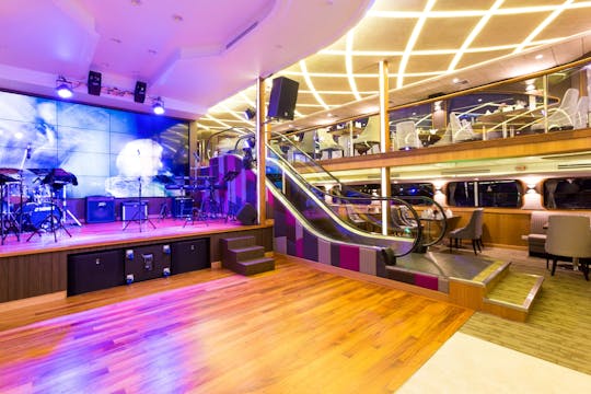 Maravilloso crucero con cena en Pearl