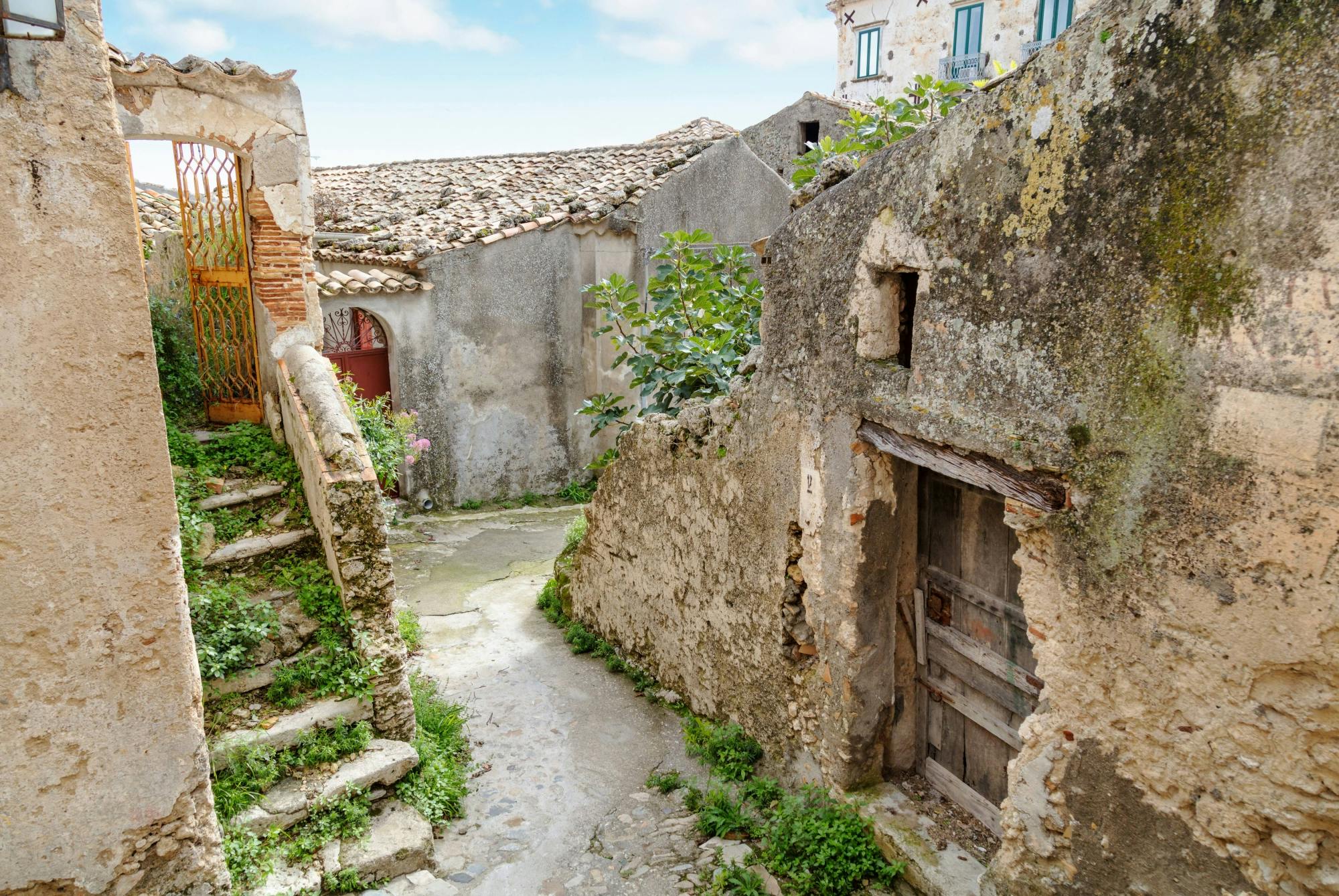 Hidden Gem Gerace Tour