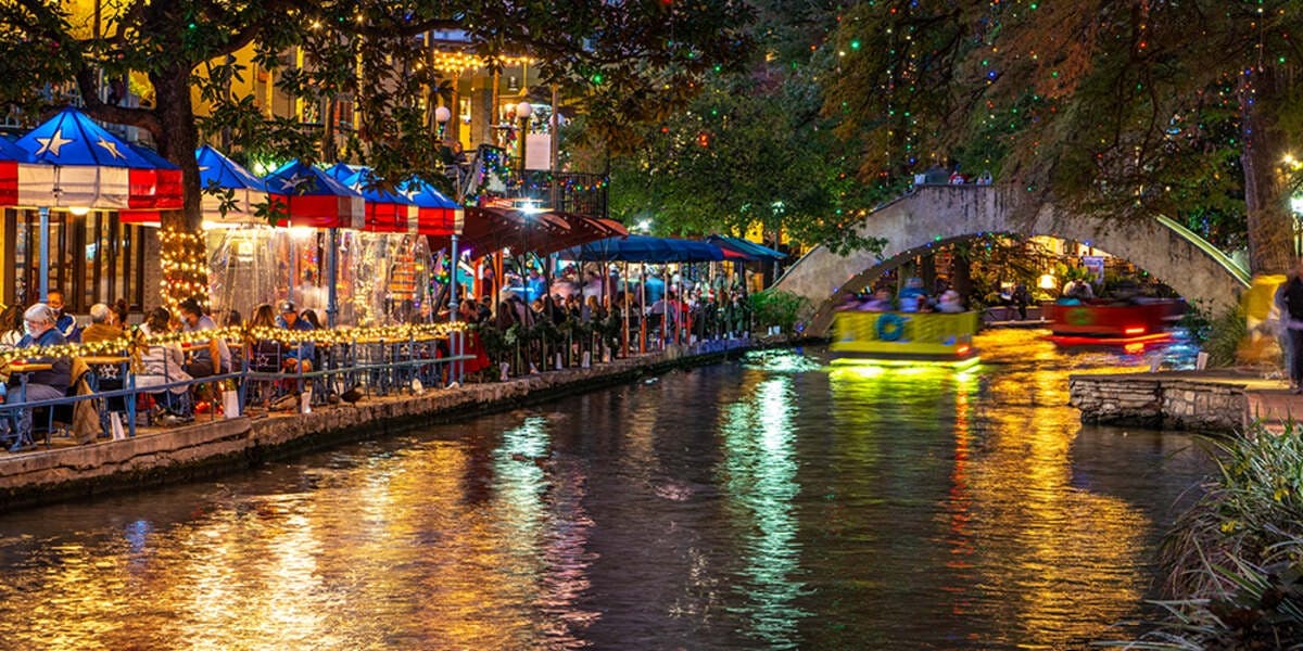 Passeio noturno guiado por San Antonio