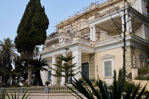 Private Corfu Tour with Achillion Palace and Kumquat Distillery