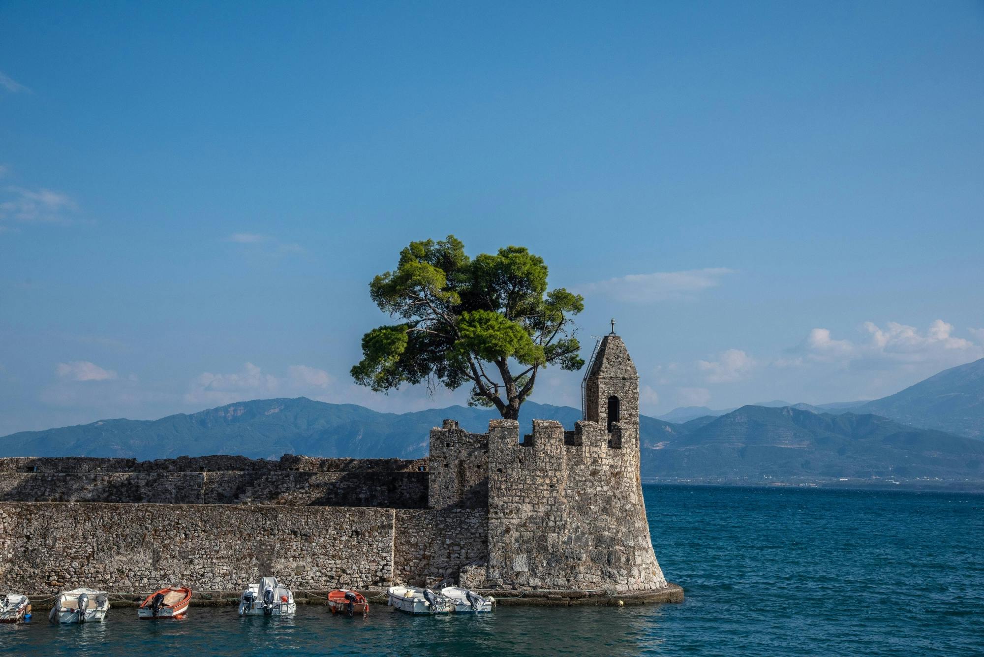 Nafpaktos and Trizonia Tour with a Local Guide