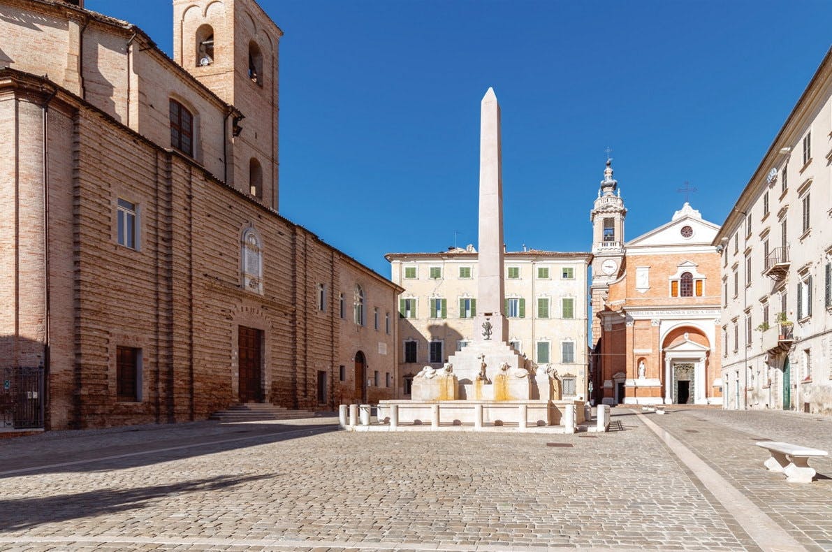 JESI WITH WINE TASTING
