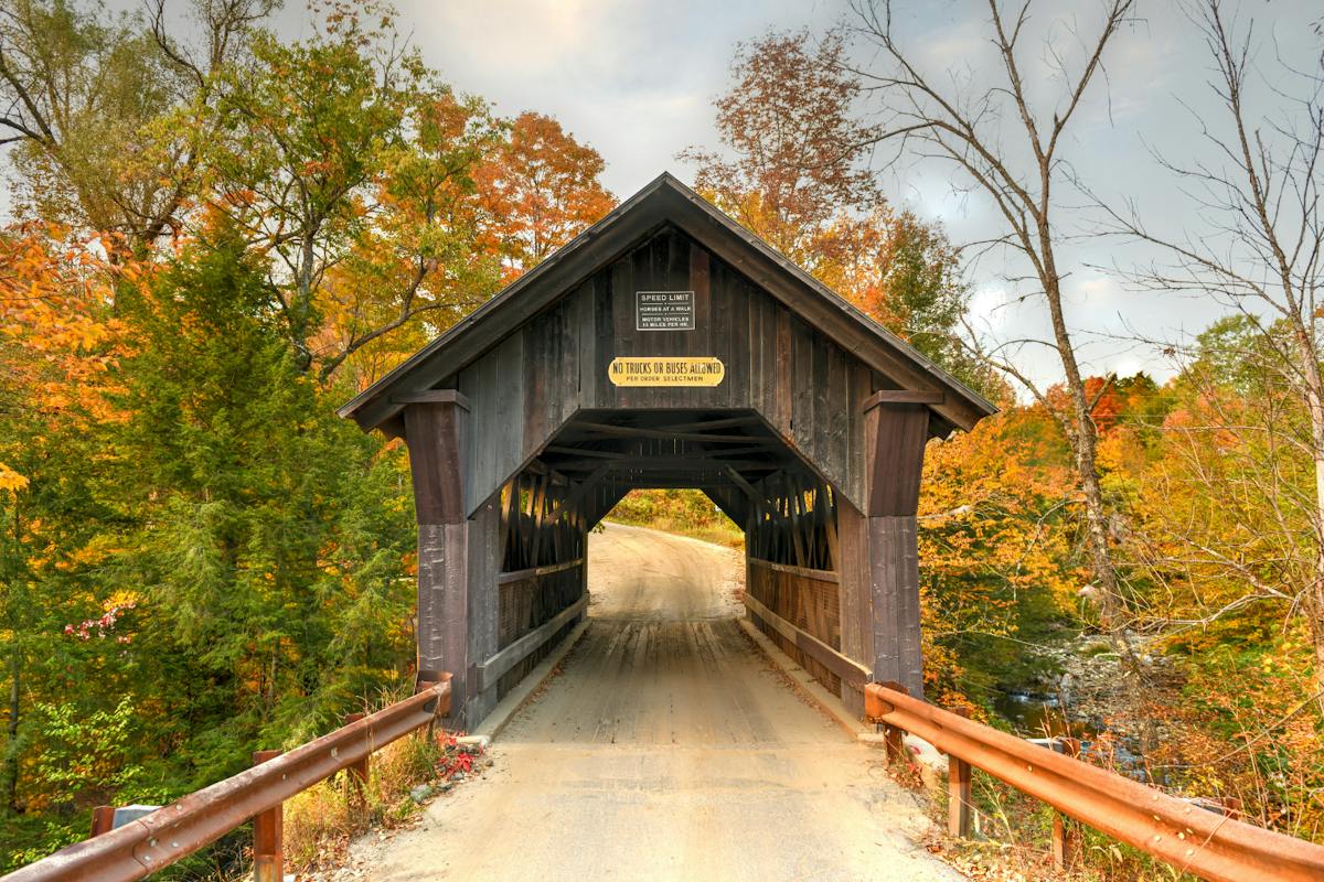 Self-Guided Driving Tour of Vermont Route 100