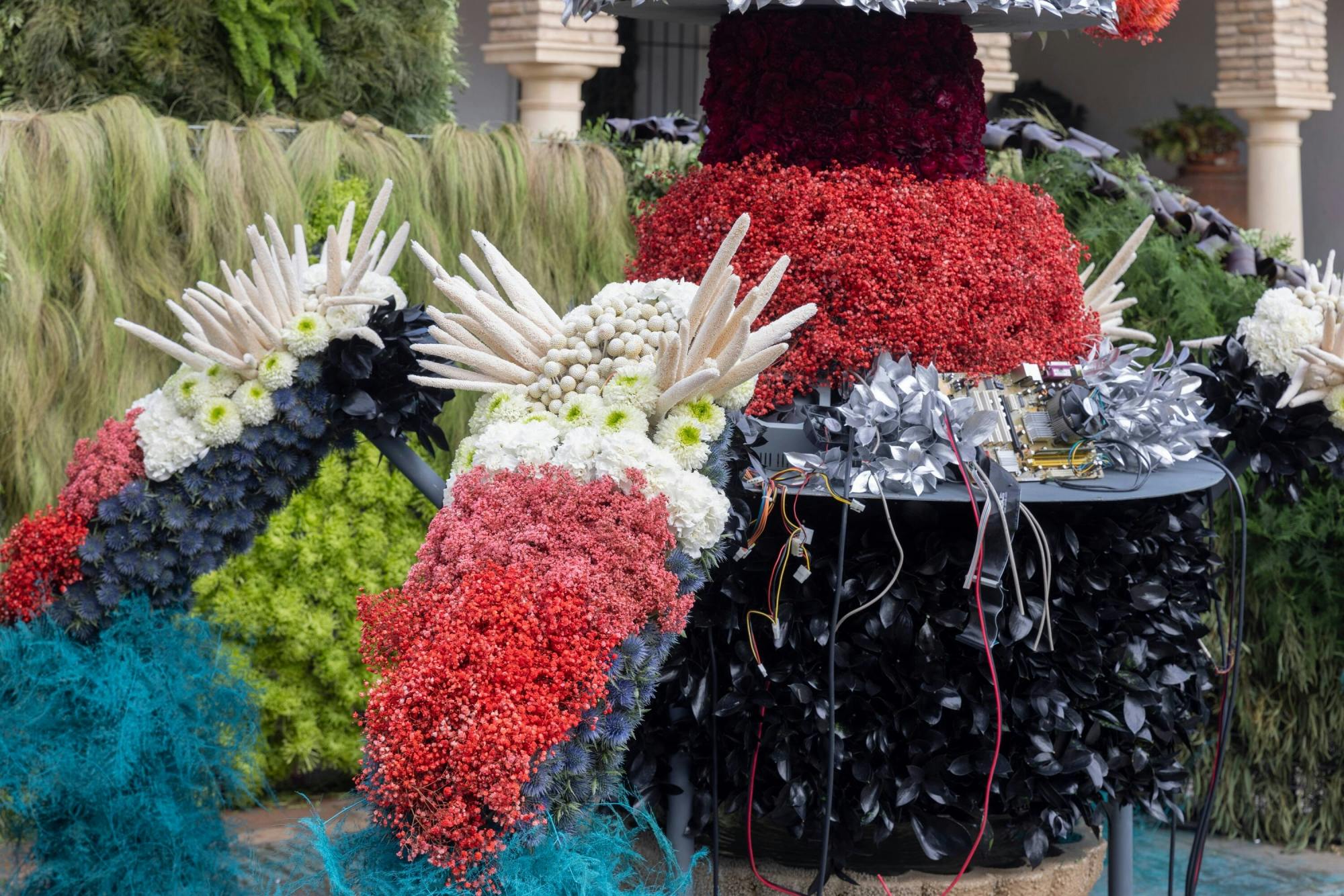 Full-day guided tour of Cordoba and its flower festival