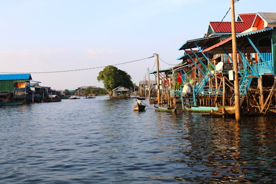 Passeio ao Lago Tonle Sap e Kampong Phluk com embarque