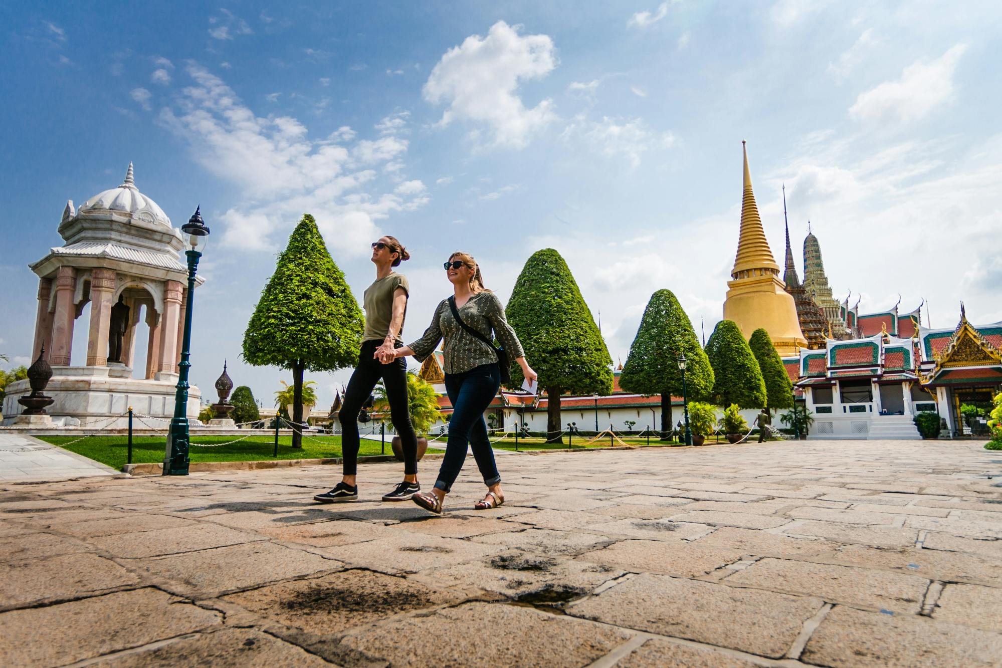 Private tour of Bangkok's temples and Grand Palace with hotel pick-up