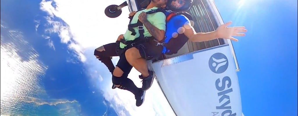 15,000Ft Byron Bay Skydive on a Weekday with Transfer from Gold Coast