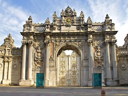 Dolmabahce Palace Entry Ticket and Audio Guided Tour with Options