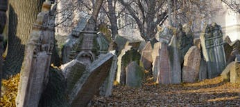 Self-guided discovery walk in Prague’s Jewish Quarter