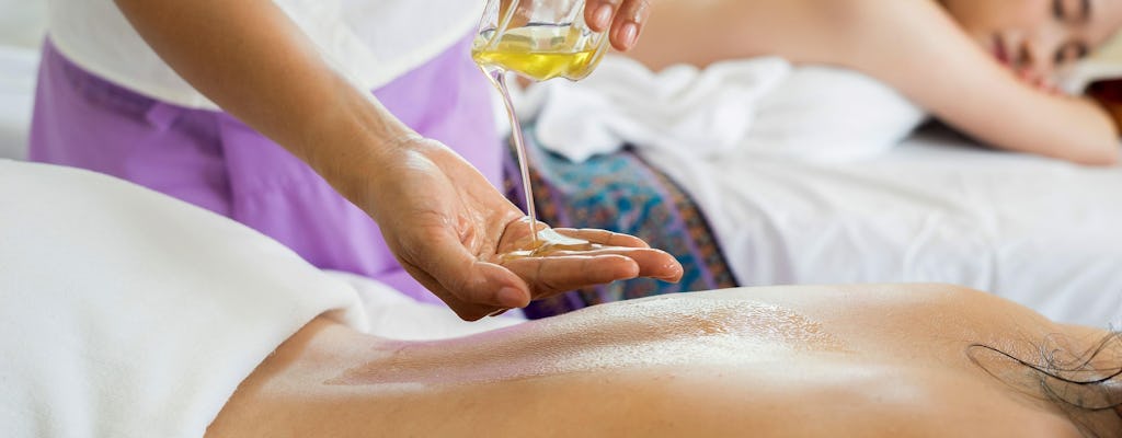 Paquete Royal Javanese Lulur de dos horas en Taman Air Spa