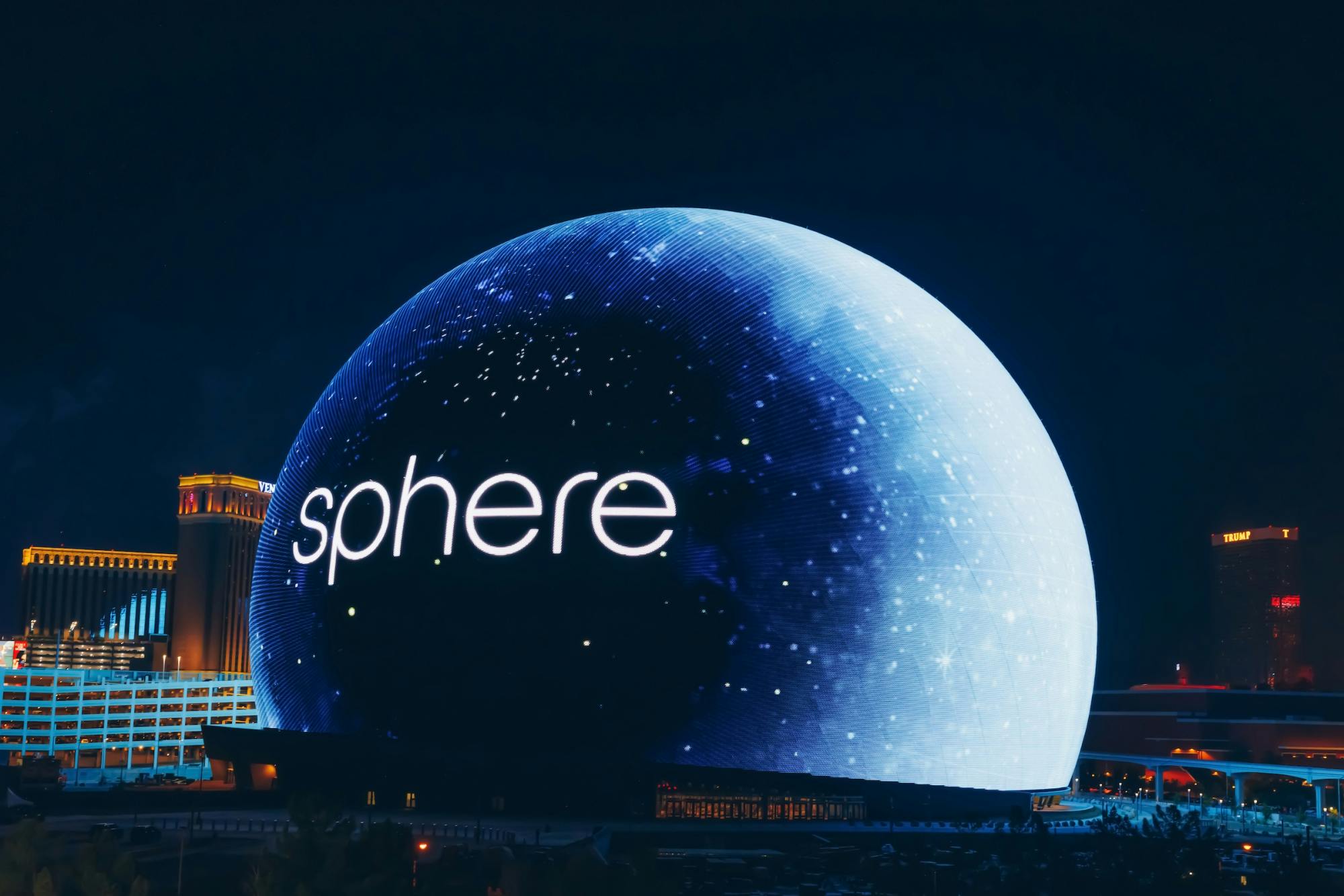 Sphere Experience Featuring Darren Aronofsky’s Postcard from Earth