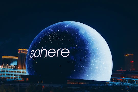 Sphere Experience Featuring Darren Aronofsky’s Postcard from Earth