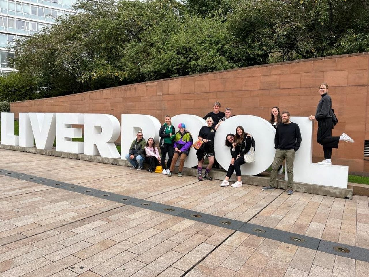 Passeio a pé em terra firme sobre o património, a história e a cultura de Liverpool