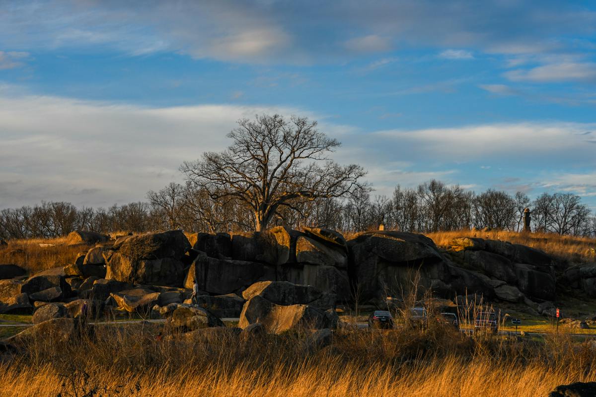 Devil's Den Gettysburg self-guided walking tour