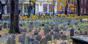 Tour a piedi autoguidato "I fantasmi di Boston"