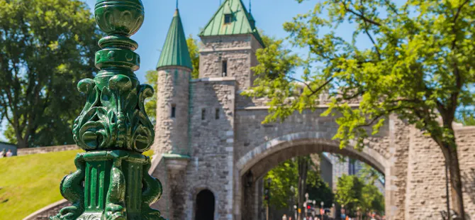 Québec City dinner cruise on the St. Lawrence River with evening skyline views