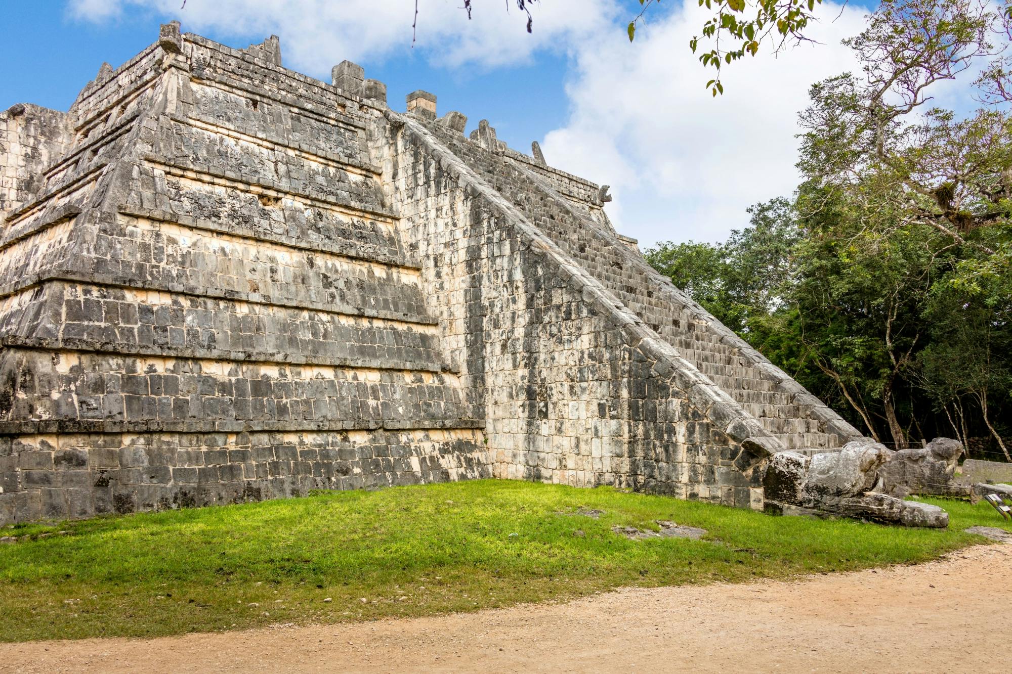 Chichen Itza and Valladolid Tour with Cenote Swim