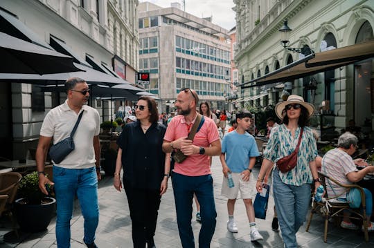 Rondleiding door Bratislava vanuit Boedapest met afzetting in Wenen